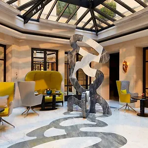 https://le-burgundy.fr-paris.fr